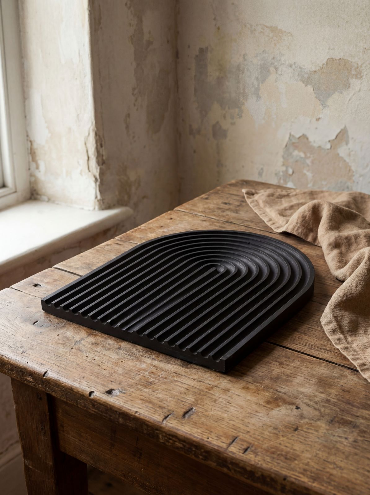 Arco Decorative Tray Black Ember Collective