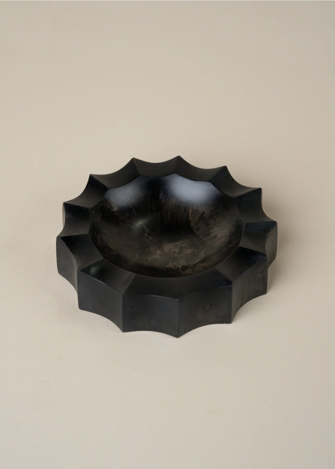 Flow Resin Trinket Dish - Smoke Ember Collective