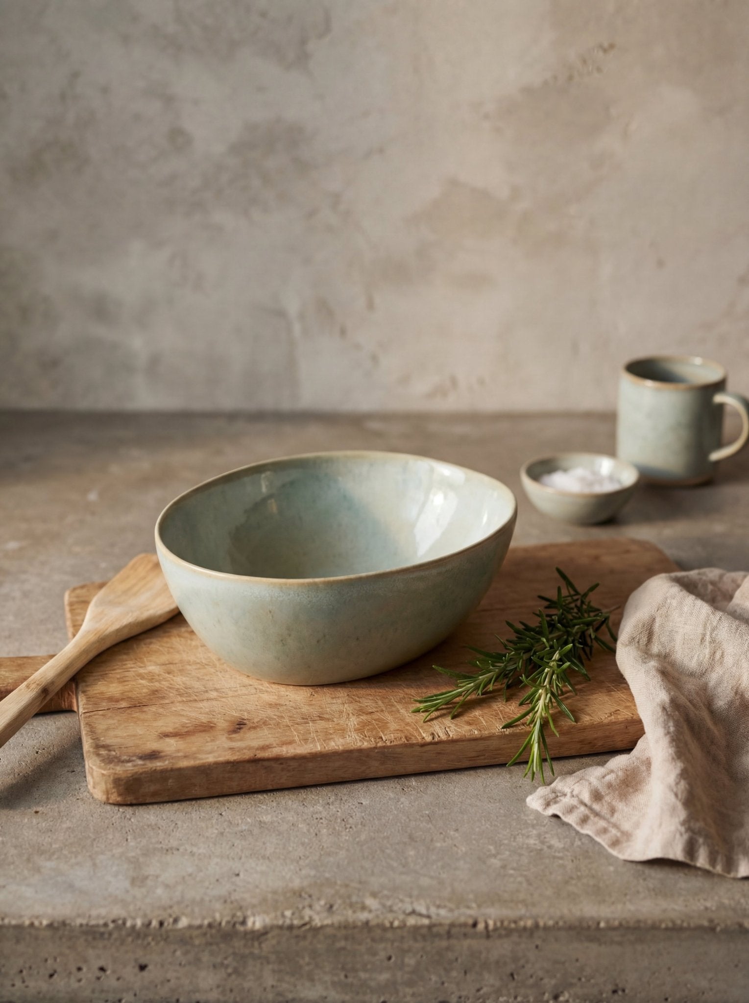 Oasis Salad Bowl Ember Collective